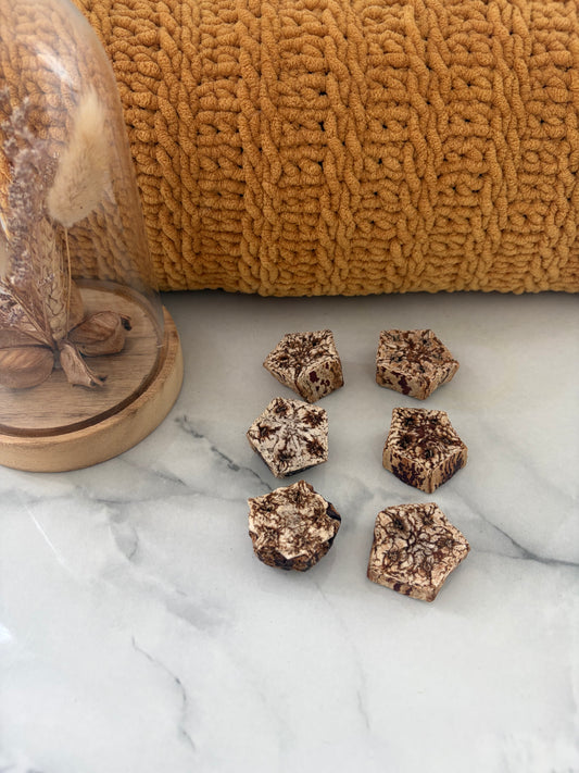 6 x Mahogany Pod Fruit Slices Chews For Small Animals