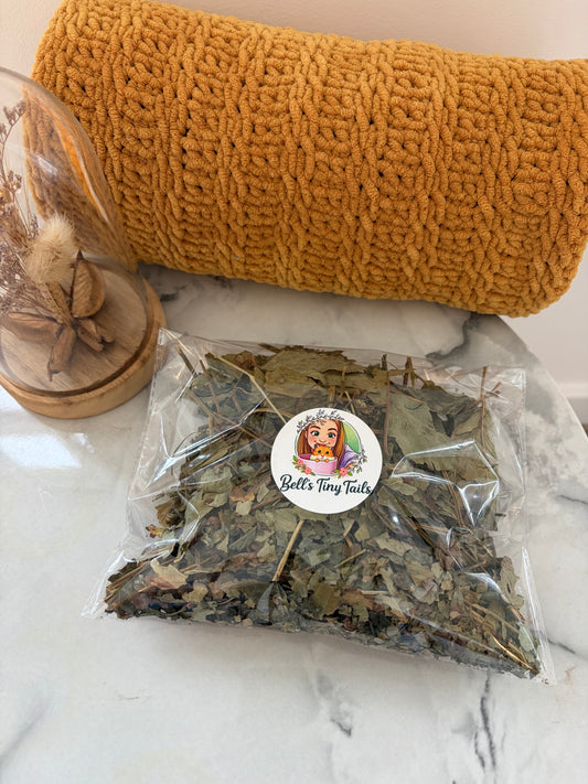 50g Strawberry Leaves & Stalks Forage Mix